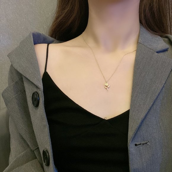 Golden Rosebud Rose Necklace Collar Choker - Picture 3 of 12